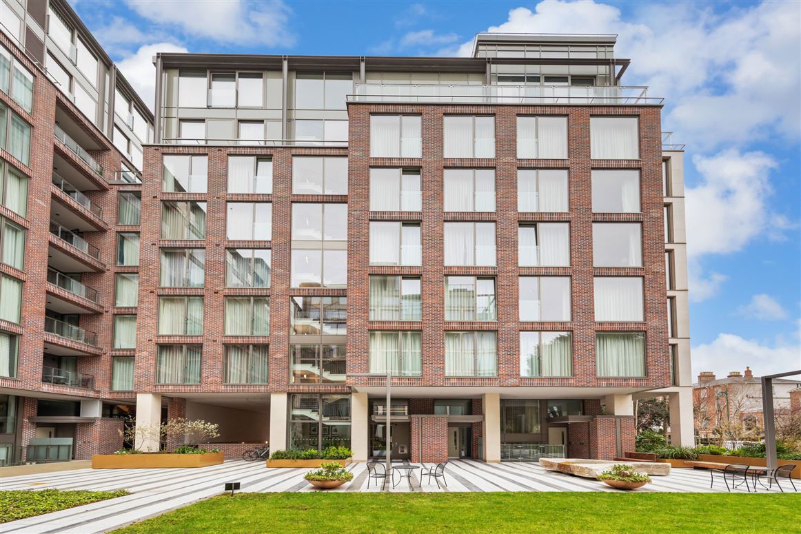13 The Blake, Lansdowne Place, Ballsbridge, Dublin 4