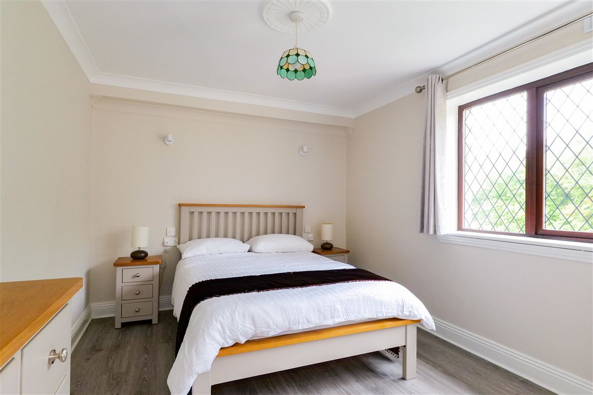11 Bayview Court, Lough Atalia Road, Galway City 11 Bayview Court, Lough Atalia Road, Galway City