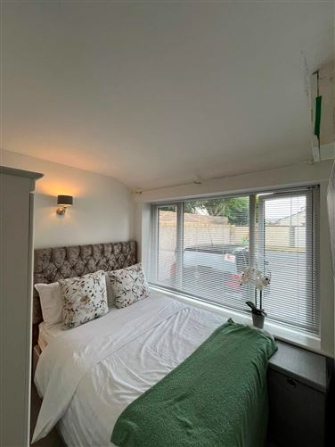 Photo 7 of 8 — Castlefield Court, Clonsilla, Dublin 15