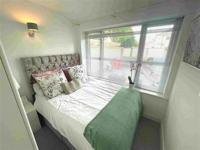 Photo 6 of 8 — Castlefield Court, Clonsilla, Dublin 15