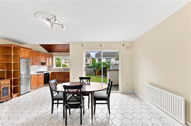 Photo 6 of 22 — 10 Windermere, Clonsilla, Dublin 15