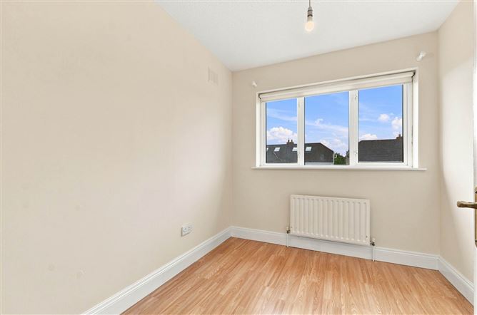 Photo 14 of 22 — 10 Windermere, Clonsilla, Dublin 15