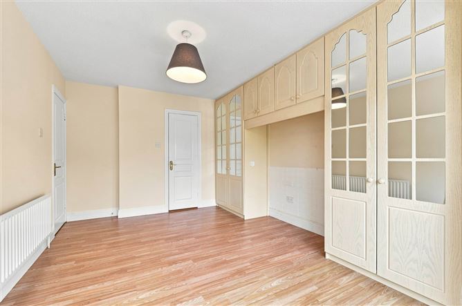 Photo 13 of 22 — 10 Windermere, Clonsilla, Dublin 15
