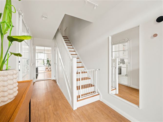 17 The Arches, Castle Farm, Naas, Co. Kildare