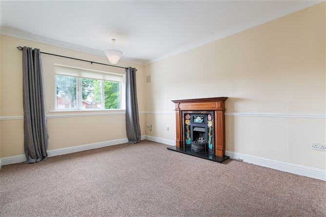 4 Park Court, Pecks Lane, Castleknock, Dublin 15