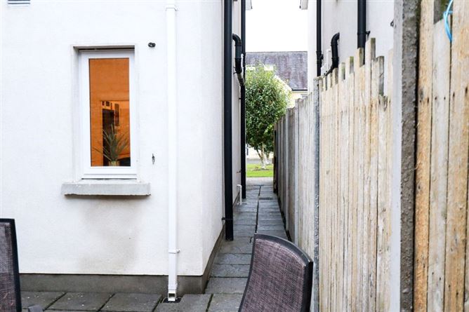 6 Troy's Green, Green Street, Kilkenny