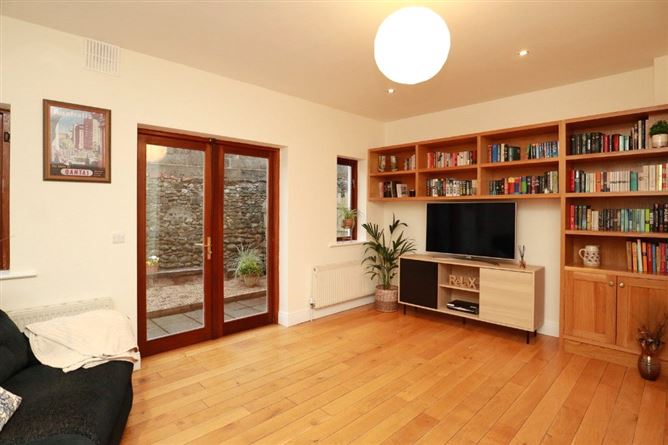 6 Troy's Green, Green Street, Kilkenny