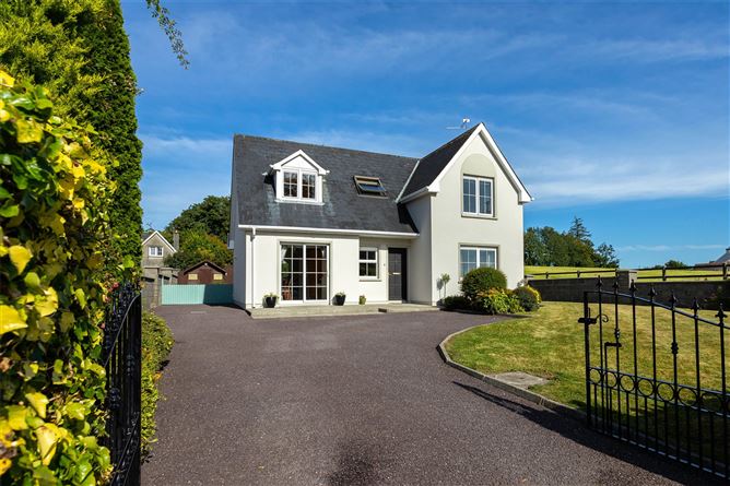 Main image for 16 Prospect Grove,Dunmanway,Co Cork,P47FH90