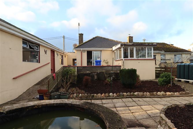 9 The Villas, Clonroche, Enniscorthy, Co. Wexford