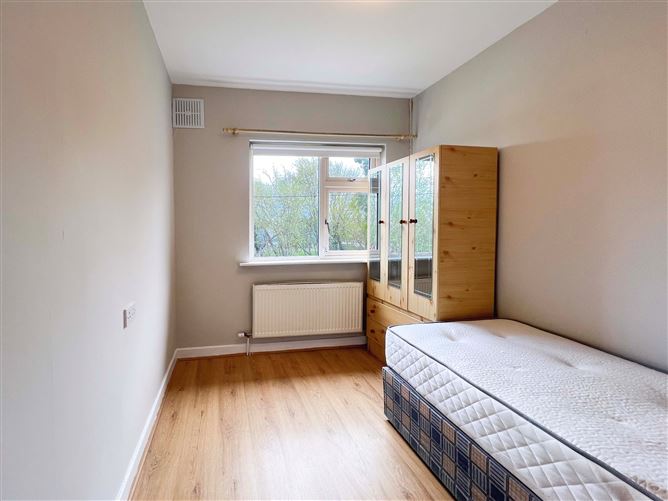 4 Poddle Park, Kimmage, Dublin 12