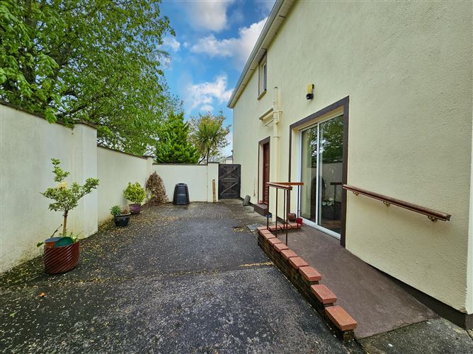 No. 9 Blackfort Manor , Castlebar, Mayo