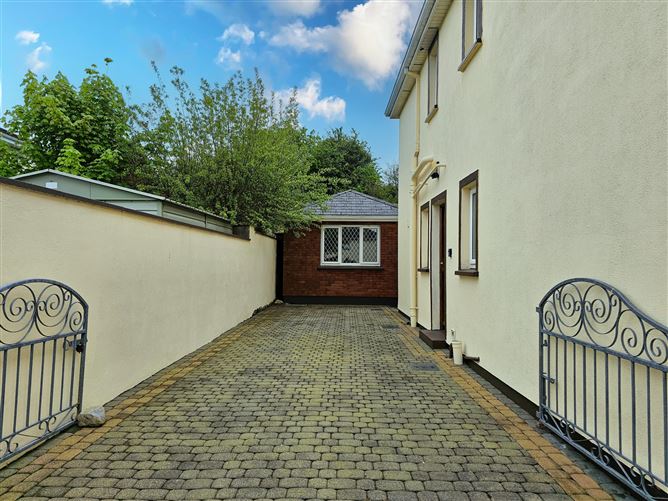 No. 9 Blackfort Manor , Castlebar, Mayo