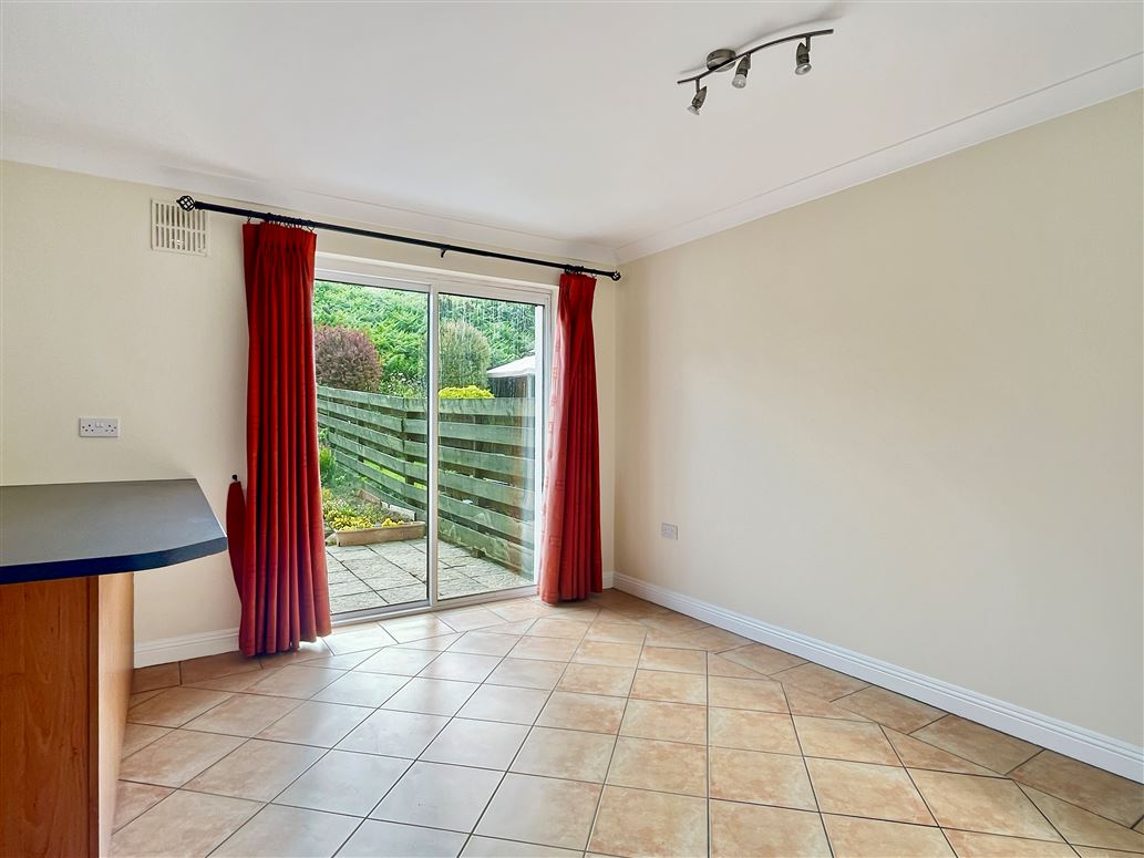 30 Ard Fraoigh, Clybaun Road, Galway 30 Ard Fraoigh, Clybaun Road, Galway