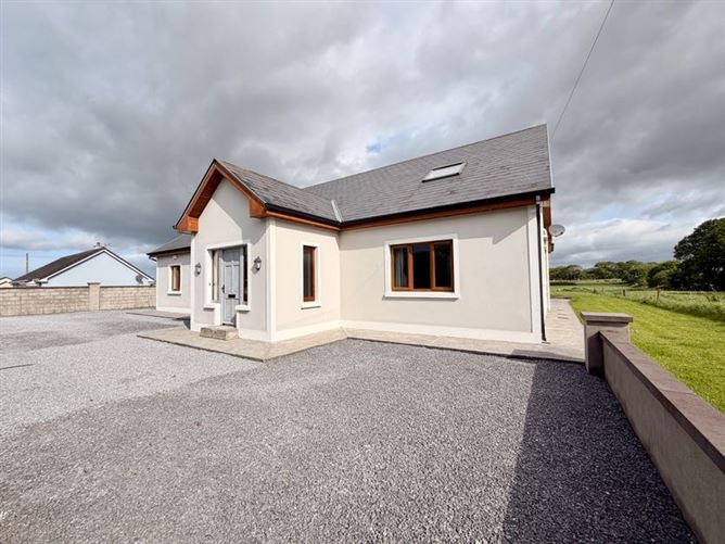 Rathkenny, Abbeydorney, Tralee, Co. Kerry