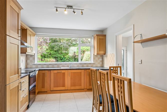 Photo 11 of 22 — 22 Pine Valley Grove, Rathfarnham, Dublin 14