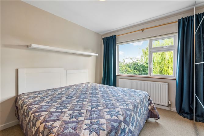 Photo 13 of 22 — 22 Pine Valley Grove, Rathfarnham, Dublin 14