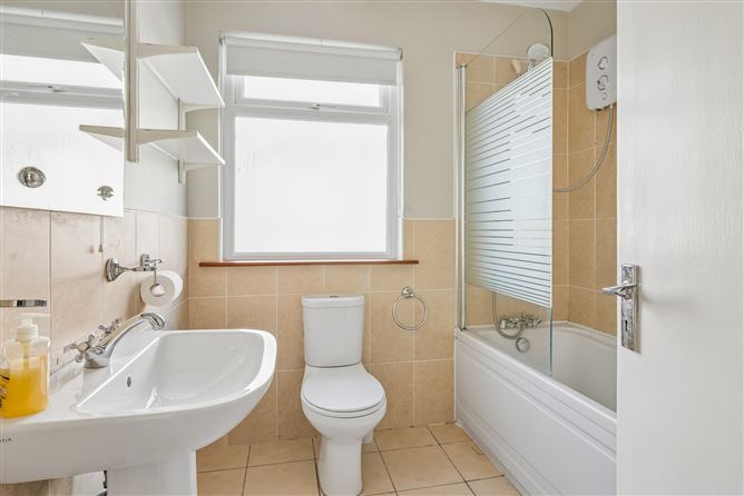 Photo 20 of 22 — 22 Pine Valley Grove, Rathfarnham, Dublin 14