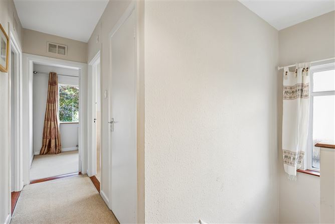 Photo 17 of 22 — 22 Pine Valley Grove, Rathfarnham, Dublin 14