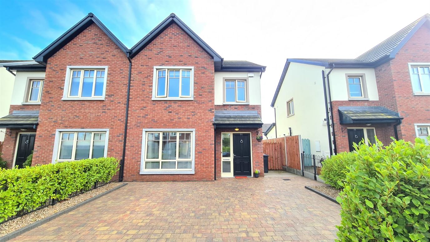 39 Castle Park, Termonfeckin, Louth