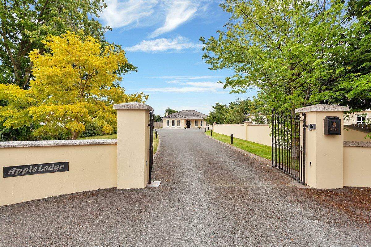 Applelodge, Sherlockstown, Sallins, Co. Kildare