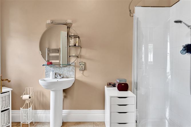 Applelodge, Sherlockstown, Sallins, Co. Kildare