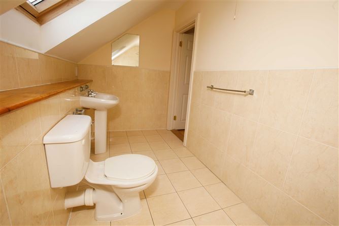 17 Crystal Fountain, Ballyseedy, Tralee, Co. Kerry