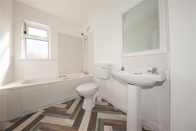 94 Huntstown Avenue, Clonsilla, Dublin 15