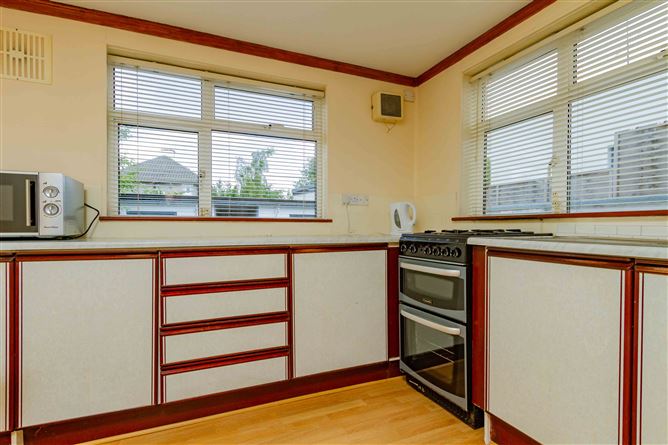 100 Sperrin Road, Drimnagh, Dublin 12