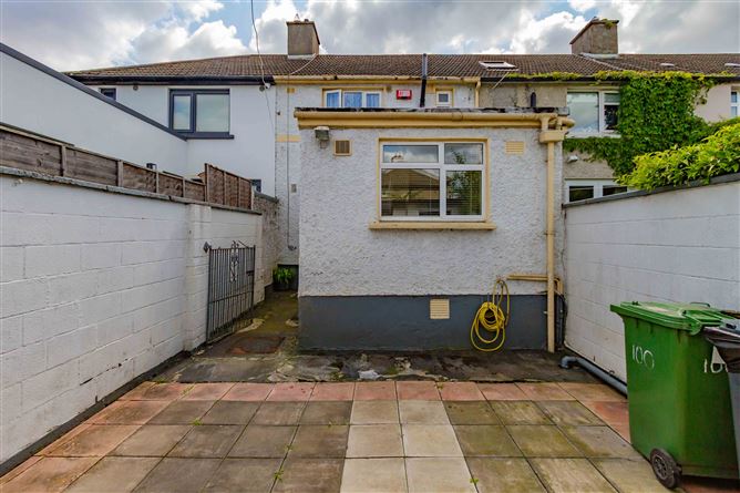 100 Sperrin Road, Drimnagh, Dublin 12