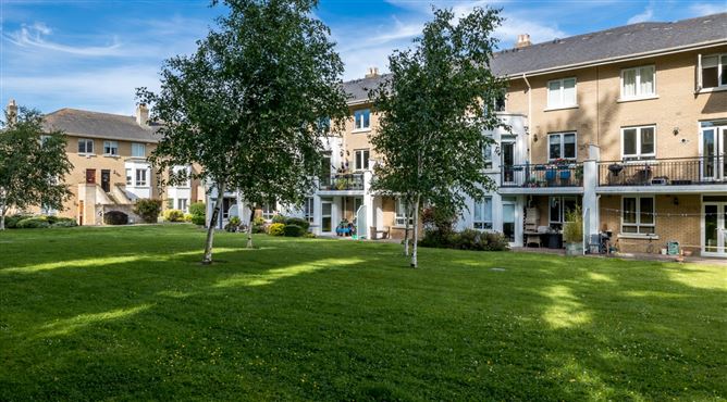 67 Castleheath, Swords Road, Malahide, Dublin