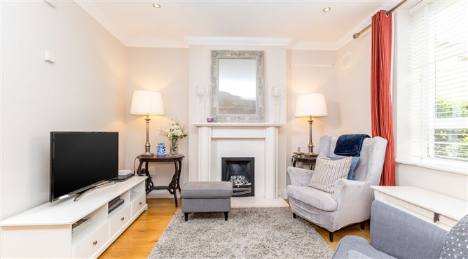67 Castleheath, Swords Road, Malahide, Dublin