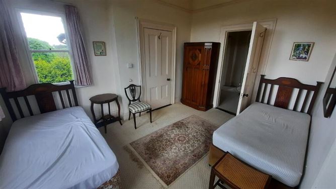 Cuiltybar House, Carrowlean, Coolaney, Sligo