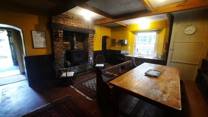 Cuiltybar House, Carrowlean, Coolaney, Sligo