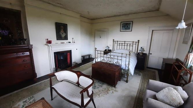 Cuiltybar House, Carrowlean, Coolaney, Sligo