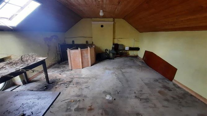 Cuiltybar House, Carrowlean, Coolaney, Sligo