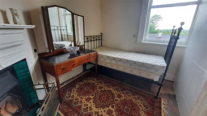 Cuiltybar House, Carrowlean, Coolaney, Sligo
