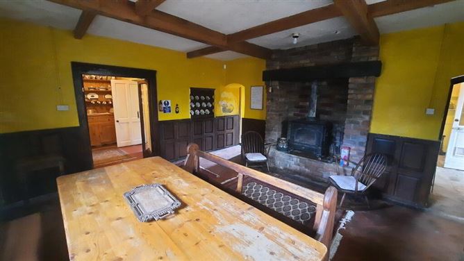 Cuiltybar House, Carrowlean, Coolaney, Sligo