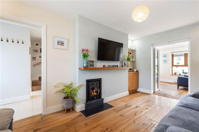 3 Oliver Plunkett Avenue, Monkstown, County Dublin