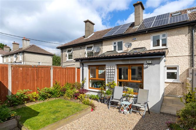3 Oliver Plunkett Avenue, Monkstown, County Dublin