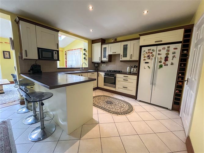 23 Ellensborough Drive, Kiltipper, Dublin 24