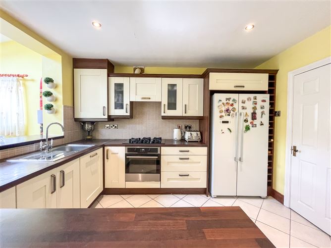 23 Ellensborough Drive, Kiltipper, Dublin 24