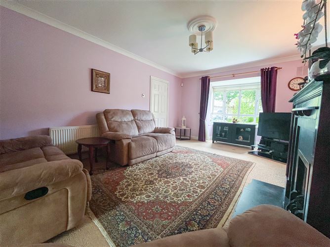 23 Ellensborough Drive, Kiltipper, Dublin 24