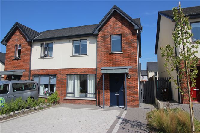 59 BEECHTREE PLACE, CURRAGH FARM, NEWBRIDGE, CO. KILDARE