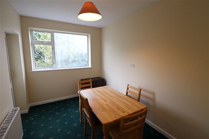 8 Springfield Drive, Dooradoyle, Limerick