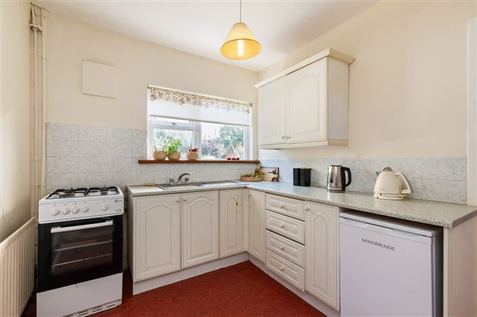11 Woodlawn Park, Dun Laoghaire, Co. Dublin