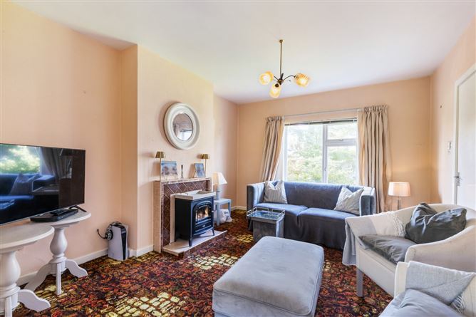 11 Woodlawn Park, Dun Laoghaire, Co. Dublin