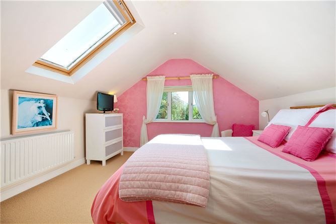 13 Cornelscourt Hill Road, Foxrock, Dublin 18