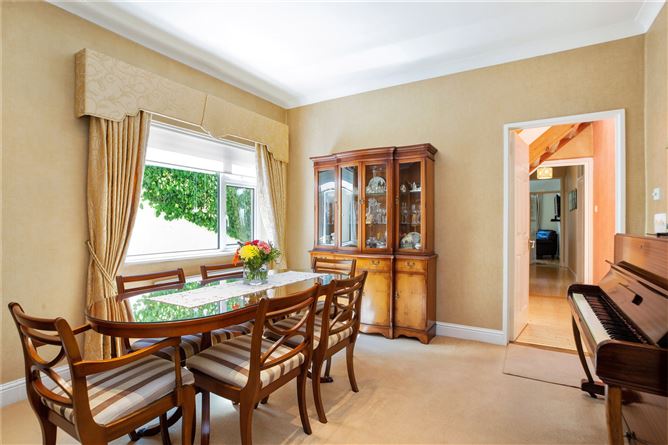 13 Cornelscourt Hill Road, Foxrock, Dublin 18