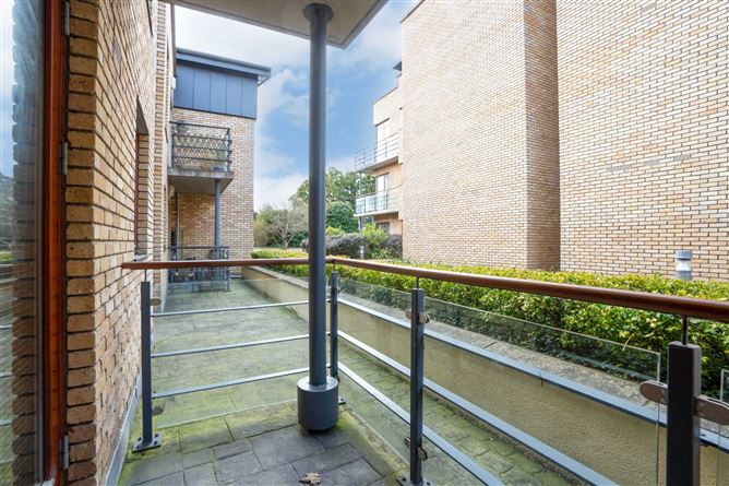 263 Woodstock House, Loreto Abbey, Grange Road, Rathfarnham, Dublin 14