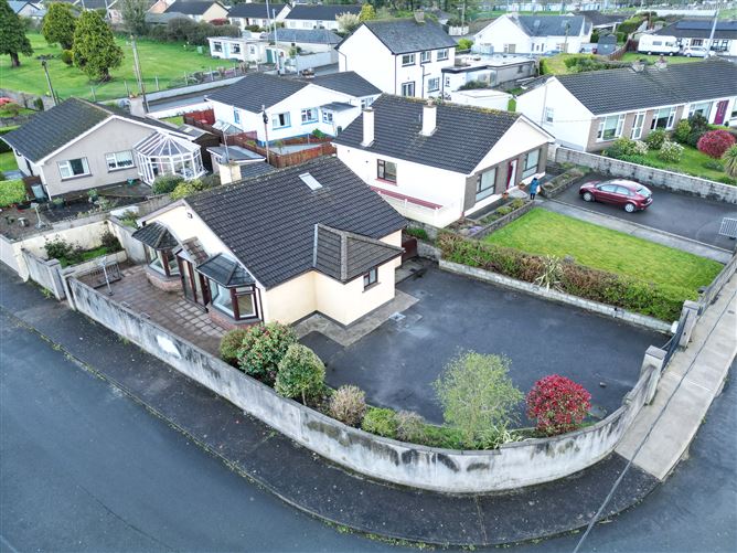 24 Wilmount Park, Carrignafoy, Cobh, Cork